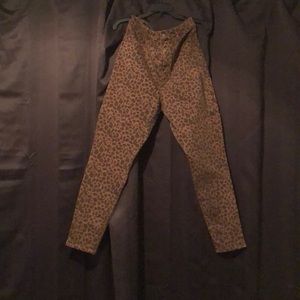 NWT AEO Leopard Curvy Super Hi-Rise Jeggings 14-R
